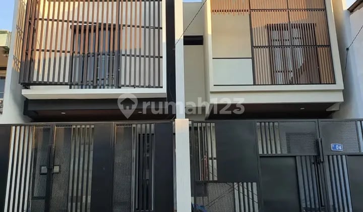 New Minimalis Di Jl. Baruk Merr