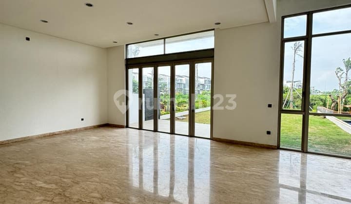 Rumah Chopin Golf Island PIK View Golf Lift Unfurnish (10x35m)