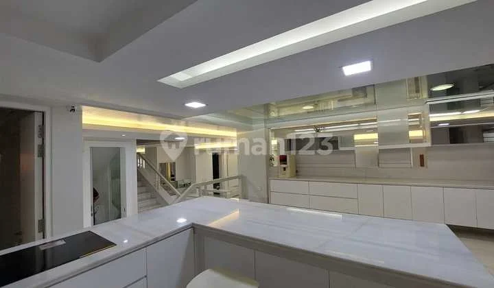 Rumah Mewah Pik Garden House (450M) Rumah Mewah Pik Garden House (450M)