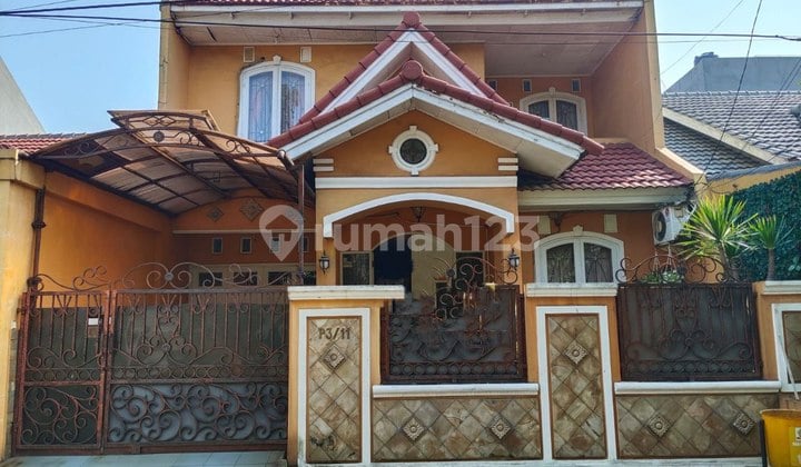 Rumah Bagus Bebas Banjir di Galaxy Um