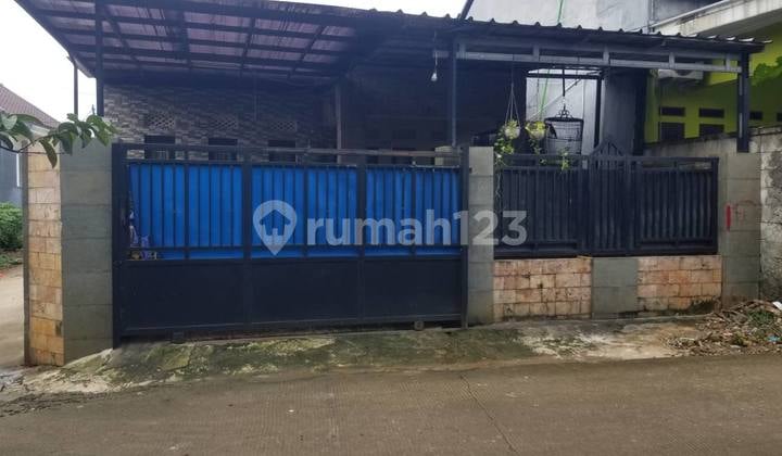 Rumah Hook Bebas Banjir Harga Murah di Tapos Depok