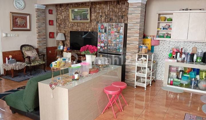 Rumah Bagus dan Luas di Jaka Permai Jakasampurna Bekasi