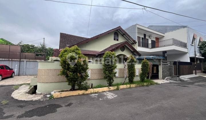 Rumah Luas Harga Murah di Galaxy Bekasi