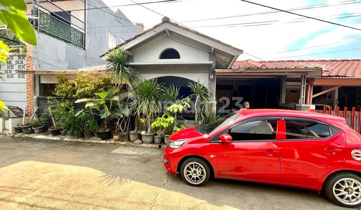 Rumah Dijual Dekat LRT di Jatibening (Ny)