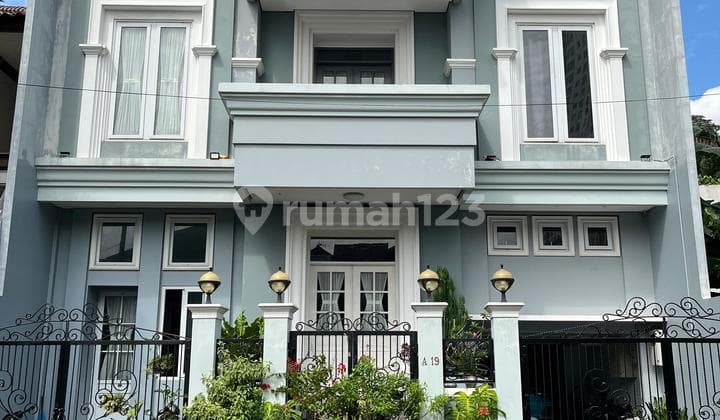 For Sale: Taman Gandaria Complex House, Kebayoran Lama, South Jakarta