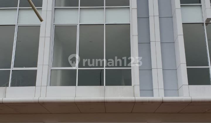 Ruko Bolsena Square 3 Lantai, Selangkah ke Papaya dan Sekolah Umn