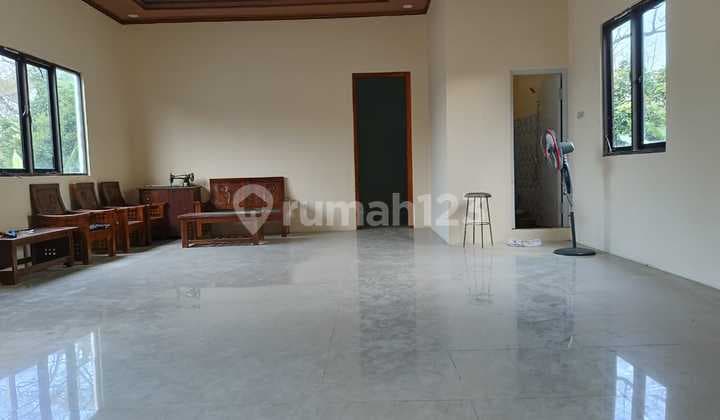 Rumah Mewah 2 Lantai SIap Huni Nempel Jalan di Nongkosawit