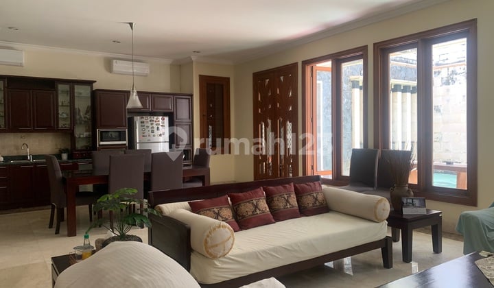 Rumah Pik LT 473M Lb700m2lantai