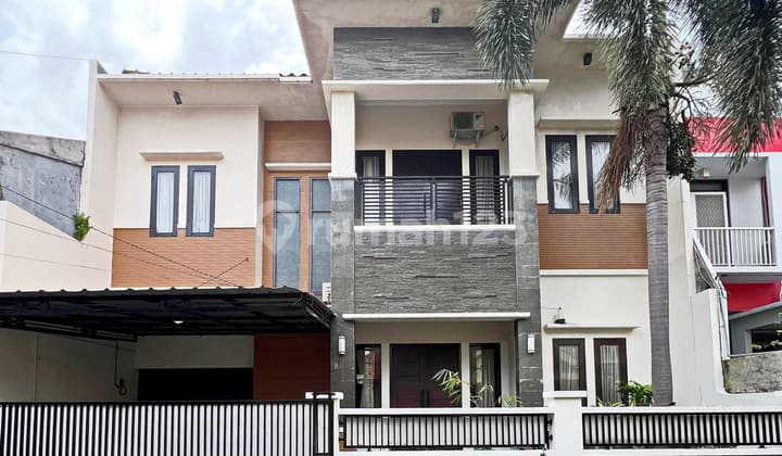 Rumah Modern Bagus Siap Huni di Rawamangun Jakarta Timur