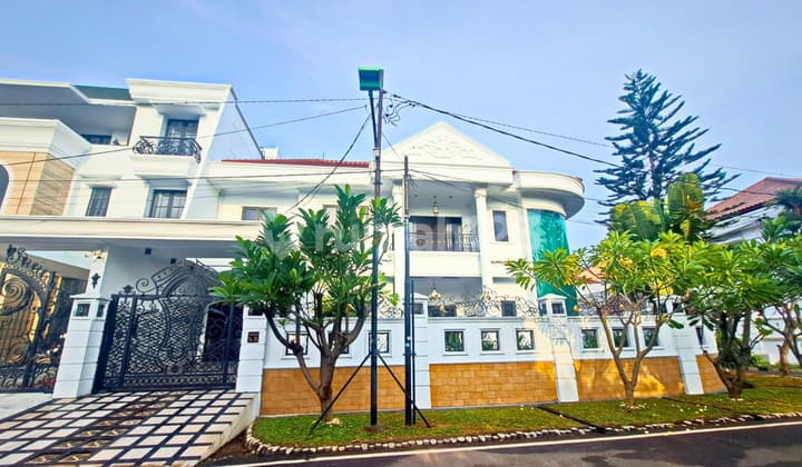 Rumah Mewah Modern Di Kayu Putih Rawamangun Jaktim