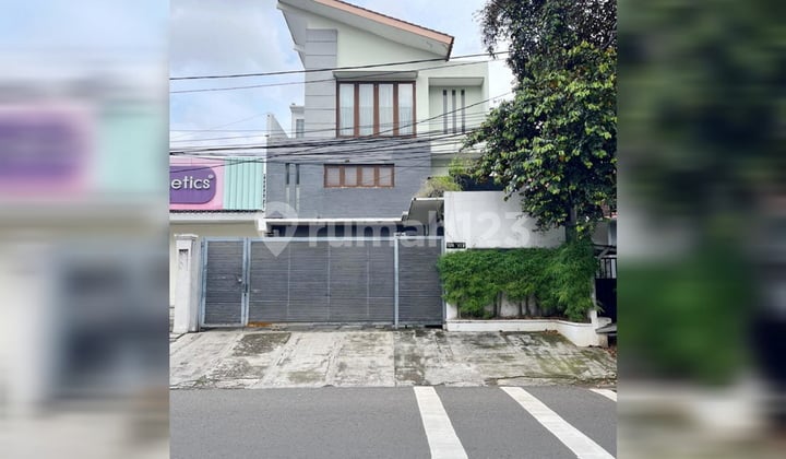 Rumah Modern Bagus Siap Huni di Pusat Bisnis Rawamangun Jaktim