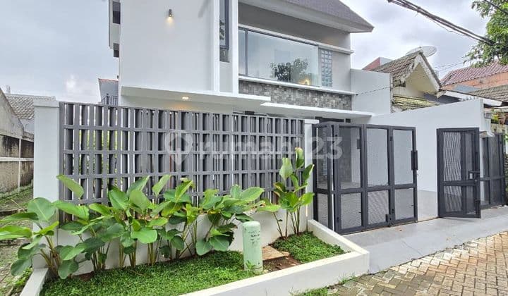Rumah dengan Design Modern Aesthetic di Bsd City