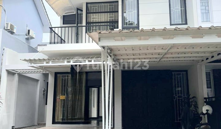 Rumah Rapi Cluster Dekat ke Stasiun dan Jalan Toll di BSD
