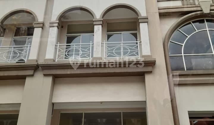 Ruko Siap Huni di Grand Galaxy City