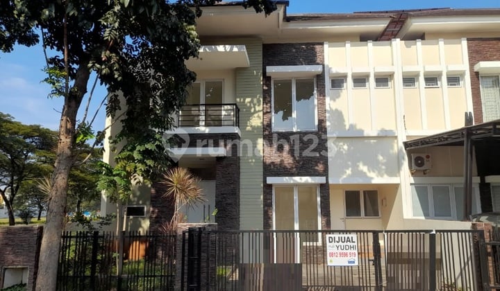 Rumah Minimalis 2 Lantai di Grand Wisata