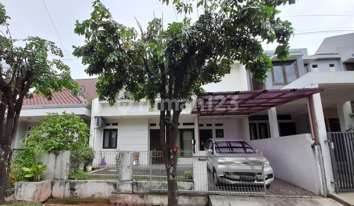 Rumah Siap Huni di Kemang Pratama 1