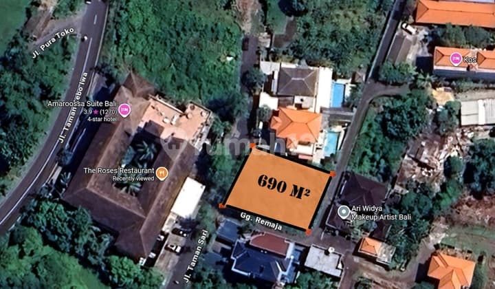 Premium and Rare Land with Access to 3 Roads in Taman Mumbul