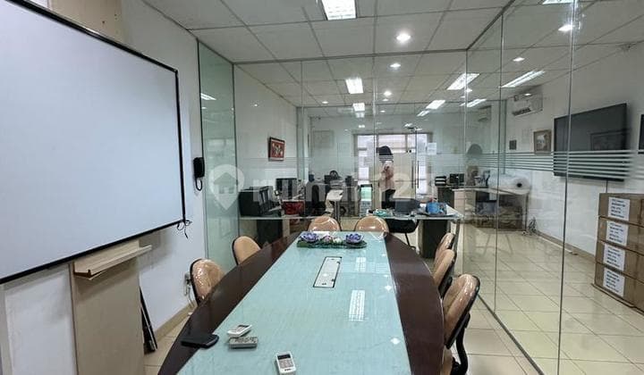 Shop House in Kebon Jeruk Business Park, West Jakarta 260 m New