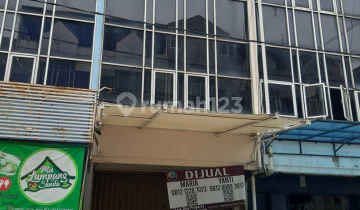 Ruko di Jalan Pangeran Tubagus Angke Jelambar, Jakarta Barat Bagus HGB