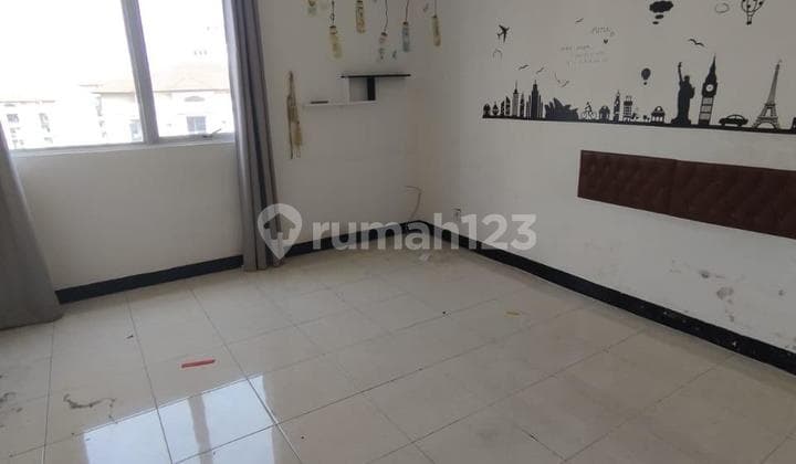 Apartement Mediterania Palace Kemayoran 2 BR Unfurnished Bagus