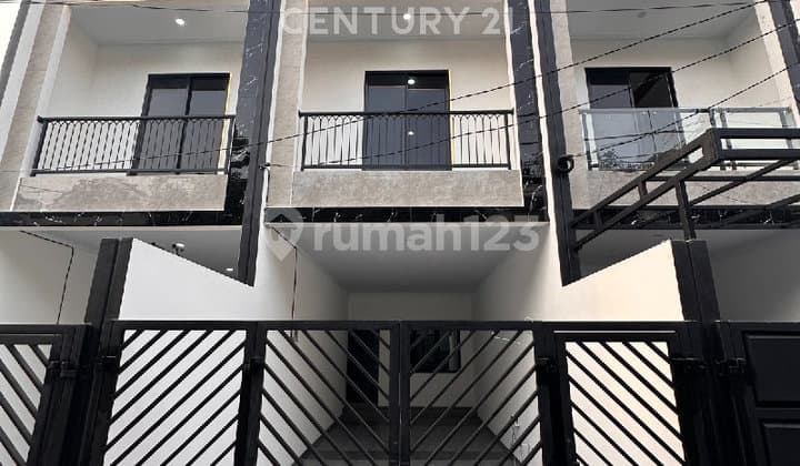 Jual Rumah Duri Kepa Jakarta Barat, Angsana Raya! Furnised!