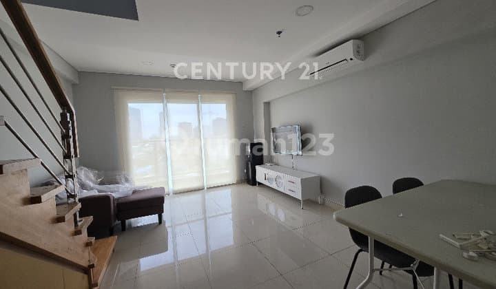 Sewa Apartemen Maqna Residences Kebon Jeruk, 2Bedroom, Furnised.
