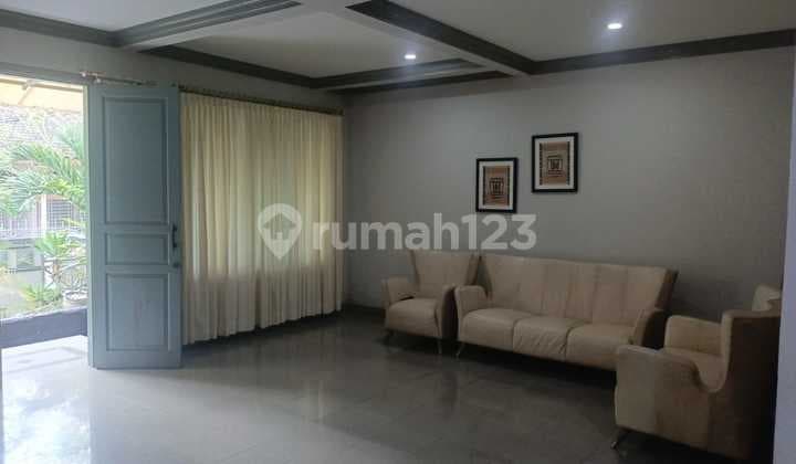 Rumah Lokasi Strategis Dalam Perumahan di Bintaro Sektor 1