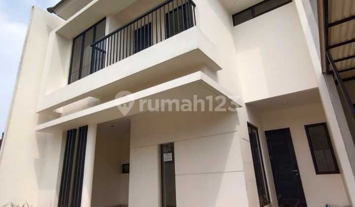 Rumah Bagus Full Renov Siap Huni dalam Perumahan Graha Bintaro