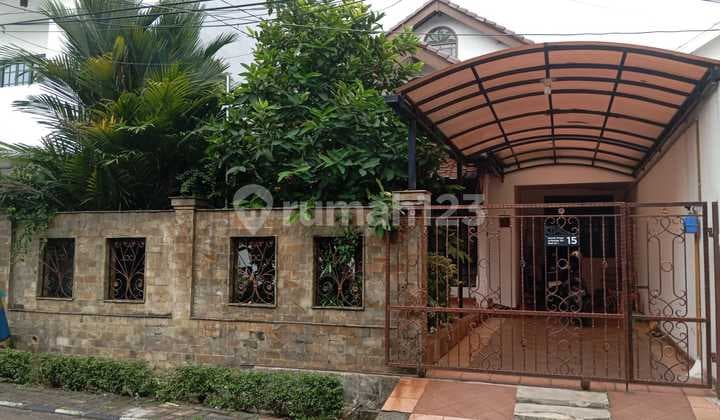 Dijual Rumah Bagus dan Siap Huni Dalam Perumahan Bintaro Sektor 3A