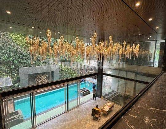 Rumah Mewah Trimaran Pik Brand New, Modern Minimalis, Pool