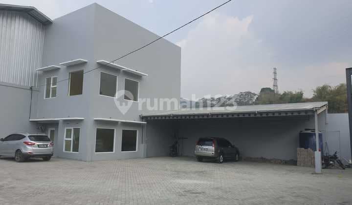 Cipatik Situwangi Warehouse