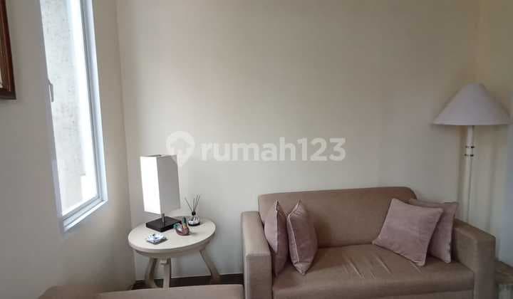 Rumah Minimalis di Sayap Jl. Supratman.