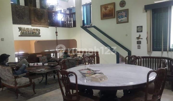 Three-Storey Building Dago Resort