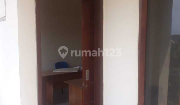 Rumah 2 Lantai di Adipura Gede Bage Bandung