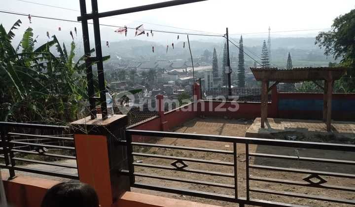 Rumah Strategis di Cibeureum Ciwidey