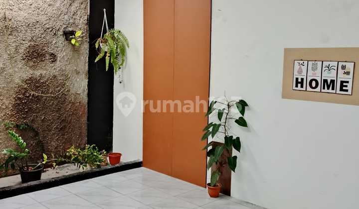 Rumah Siap Huni Baru Renovasi di Sayap Tki ( Komplek Bumi Asri)