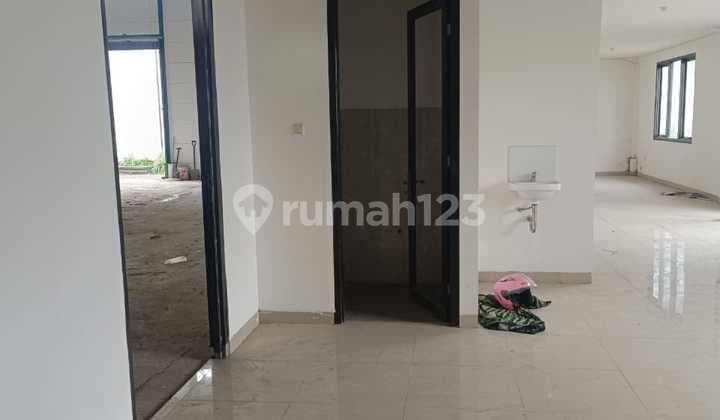 Gudang Kosong di Cipatik Bandung