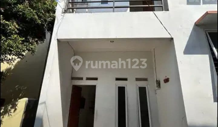 Cheapest For Sale House in Cempaka Putih 2 Bedroom Flood-Free Location