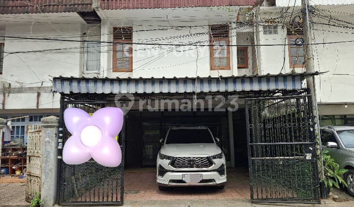 RUMAH ATAU RUMAH KANTOR AKSES JALAN 2 MOBIL BEBAS BANJIR