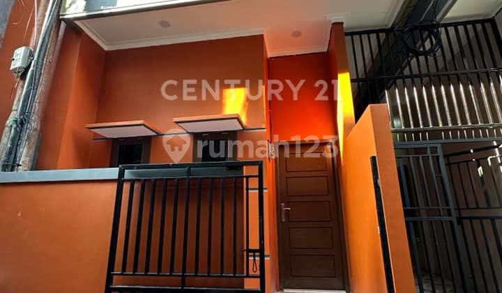 Rumah Baru Siap Huni High Quality 400 Jutaan Kramat Jakarta Pusat