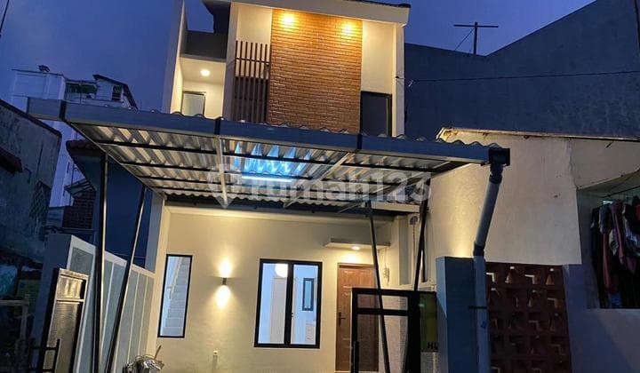 Dijual Rumah Baru Strategis 2 Lantai Di Daerah Cempaka Putih