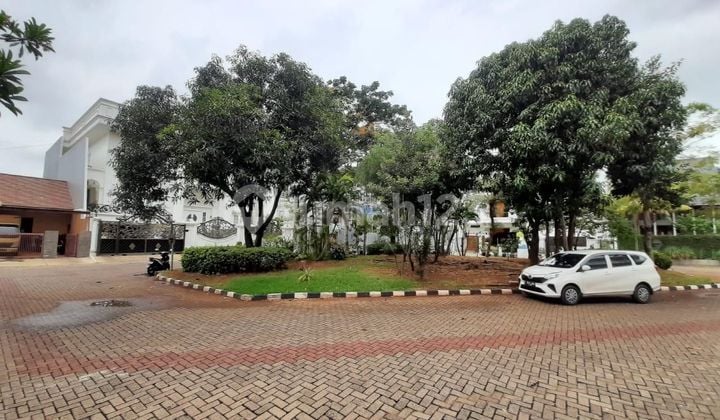 Rumah Mewah 3 lantai Cluster aman Dan nyaman