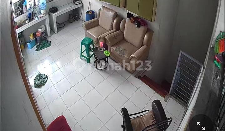 Dijual Rumah Usaha Pejagalan Bentuk L Ngantong Besar Dibelakang