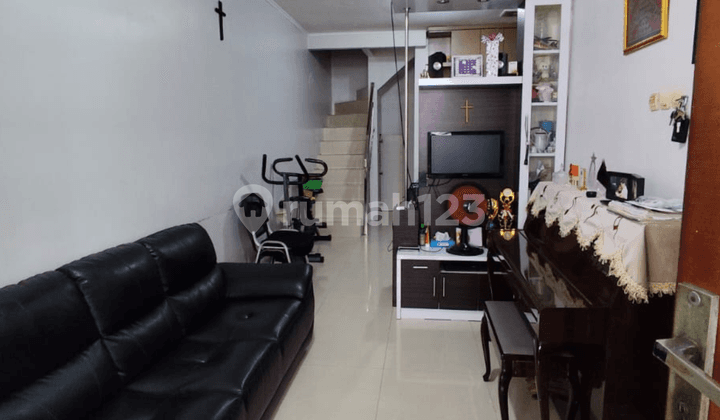 For Sale Pasadena Cengkareng House at an Affordable Price