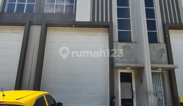 Green Lake City Warehouse 7X20 For Rent Rarely Available Ready to Use Flood-Free