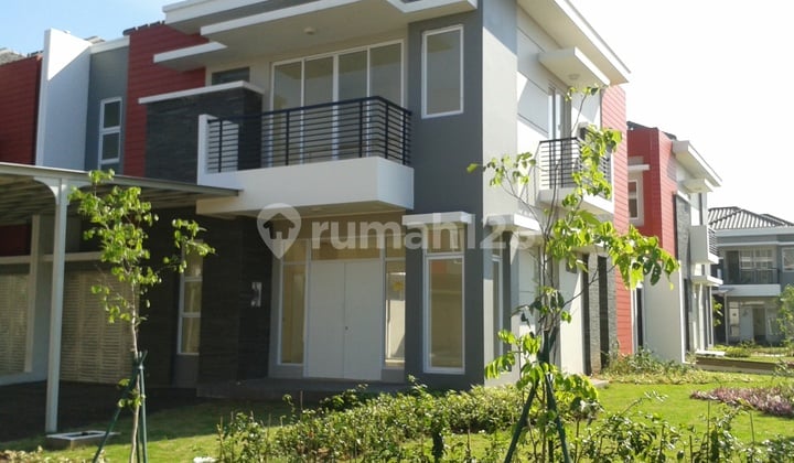 Hanya 5 Miliar Dijual Rumah Mewah Hook 15X18 di Green Lake City Cluster Amerika Latin