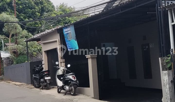 Rumah Strategis Ciumbuleuit Dekat Unpar Itb