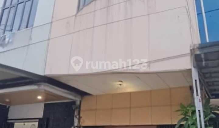 Ruko Siap Pakai Dilokasi Yg Sangat Strategis, Aman dan Nyaman