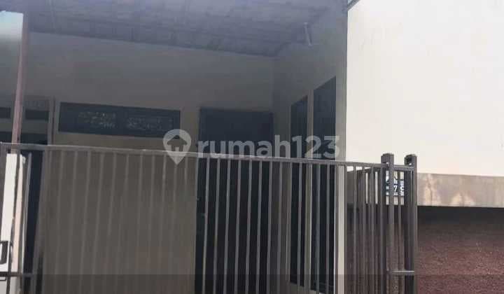 Rumah Siap Huni Dekat Dgn Kolam Renang Didlm Cluster di Serpong Terrace