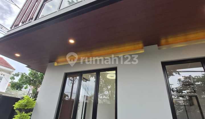 Rumah Renovasi Siap Huni Dekat Dgn Sekolah dan Publik Area